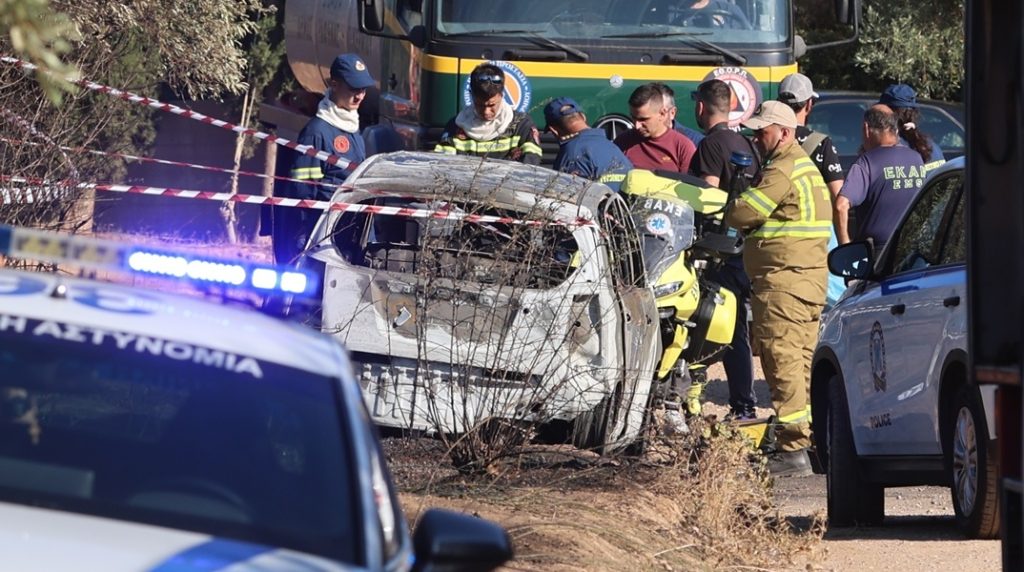 Σπάτα: Ταυτοποιήθηκε ο οδηγός του ΙΧ που τυλίχθηκε στις φλόγες