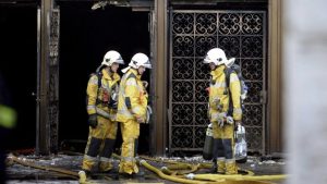 Ελβετία: Πέντε αγνοούμενοι και οκτώ τραυματίες από πυρκαγιά σε κτίριο κατοικιών