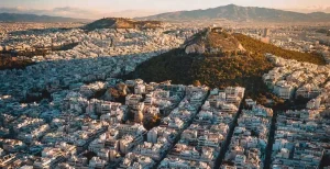 Λυκαβηττός: Σορός σε προχωρημένη σήψη βρέθηκε σε σπήλαιο κοντά στους Αγίους Ισιδώρους