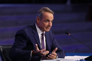 Μητσοτάκης: Προχωρά ο περιορισμός των social media για ανηλίκους – Τι είπε για την ανωνυμία