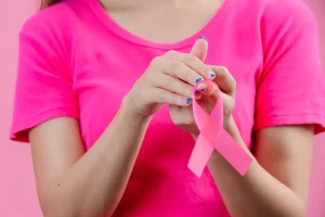 Φυτοφάρμακα και καρκίνος του μαστού: Τι δείχνει νέα μελέτη για 485 χημικές ουσίες
