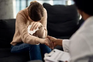 Παγκόσμια Ημέρα Πρόληψης της Αυτοκτονίας: Τα «σιωπηλά» σημάδια και πώς ζητάμε βοήθεια