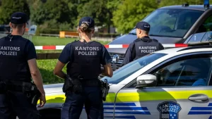 Ελβετία: Παραδόθηκε ο δράστης της φονικής επίθεσης σε rave party