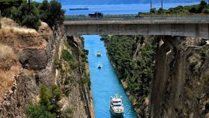 Πτώμα γυναίκας εντοπίστηκε στη Διώρυγα της Κορίνθου