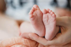 Πάτρα: Πέθανε βρέφος που μεταφέρθηκε χωρίς τις αισθήσεις του στο νοσοκομείο