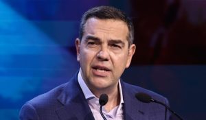 Τσίπρας: «Εμείς τα λεφτά δεν τα κάναμε μίζες»
