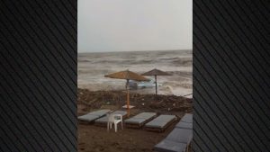 Σε κατάσταση έκτακτης ανάγκης η Ρόδος: Εικόνες καταστροφής από την κακοκαιρία