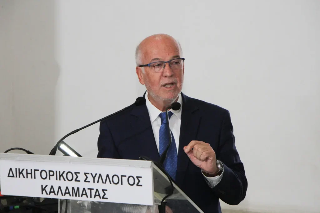 O υπουργός Δικαιοσύνης Γιώργος Φλωρίδης