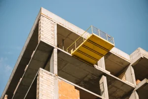 ΕΛΣΤΑΤ για κατασκευή κατοικίας: Αύξηση 4,8% στο κόστος – Πού ανεβαίνει ο λογαριασμός