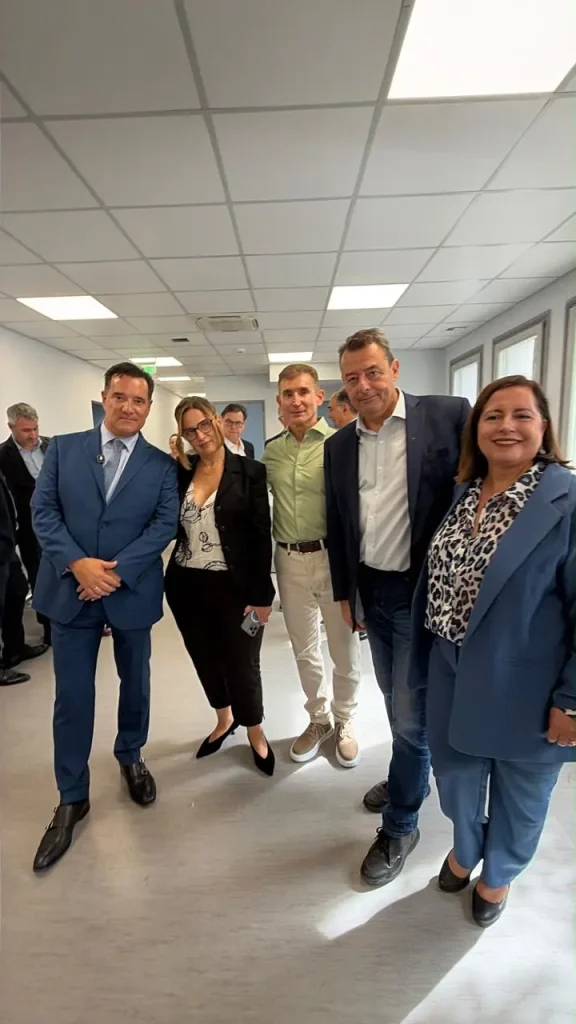 Ο υπουργός Υγείας Άδωνις Γεωργιάδης κατά τη εγκαίνια του ανακαινισμένου Κέντρου Υγείας Πάρου