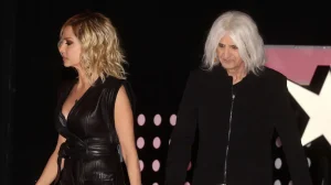 Βίσση–Καρβέλας στα άκρα: Η απάντηση Δημητρακόπουλου και η νομική μάχη για τα τραγούδια