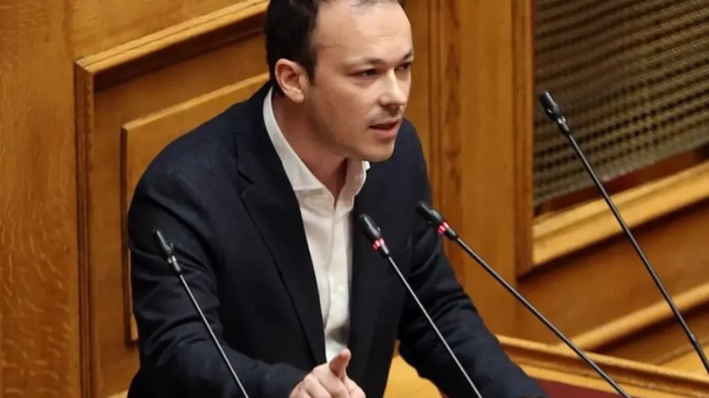 Παραιτήθηκε από βουλευτής ο Μίλτος Ζαμπάρας